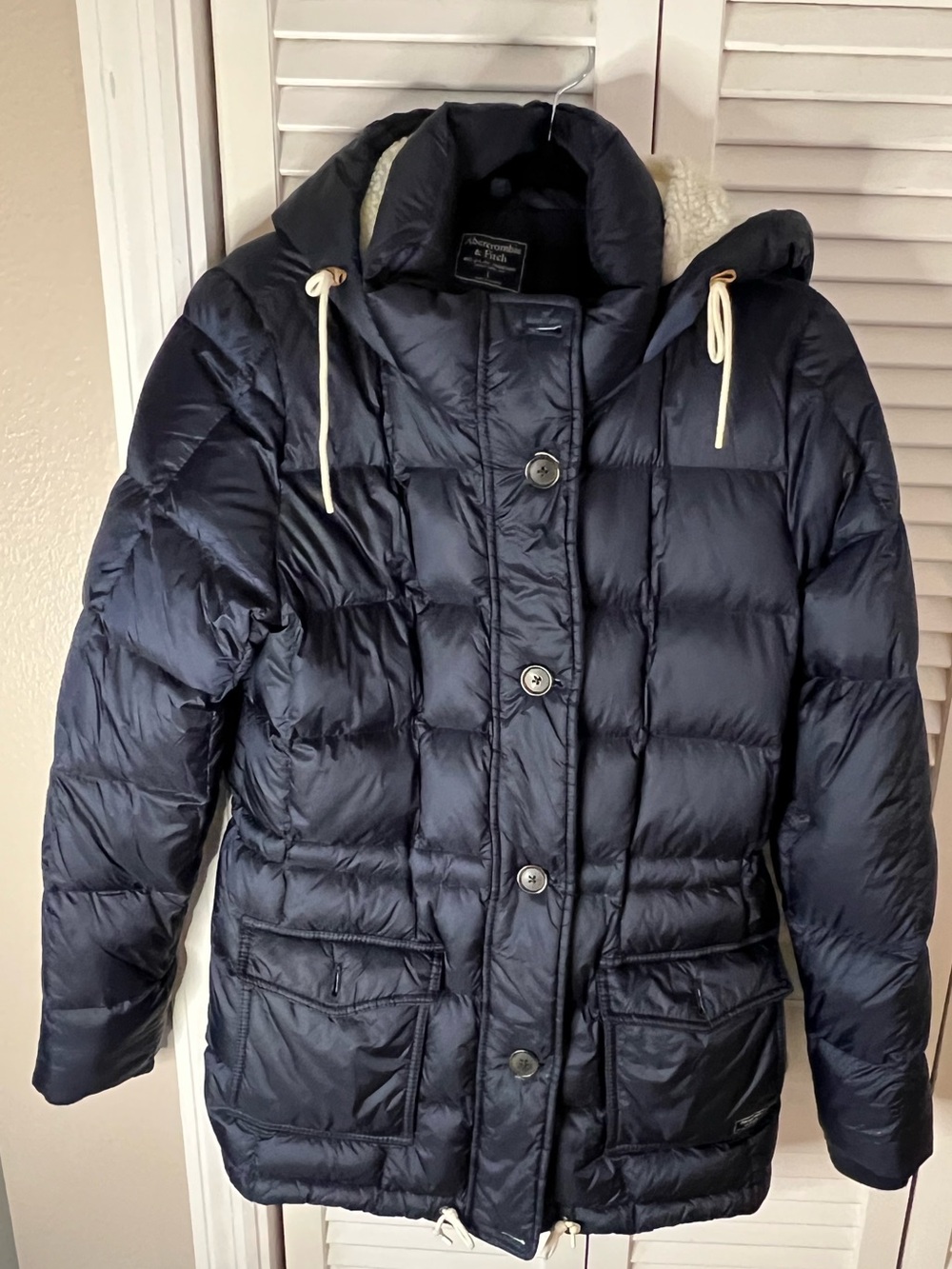 Abercrombie & Fitch Navy Quilted Puffer Coat with Hood